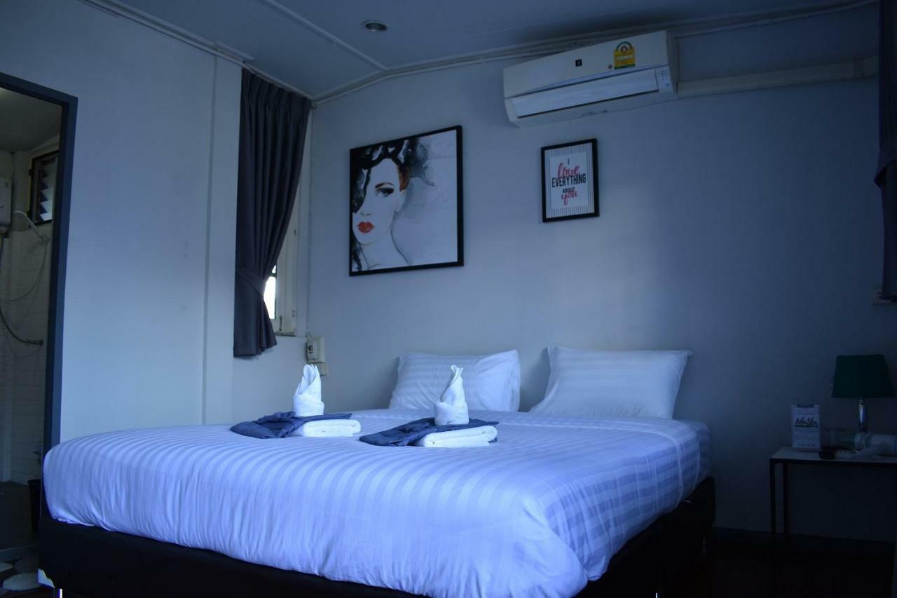 Maya Bed And Food Hostel Chiang Mai Exterior foto