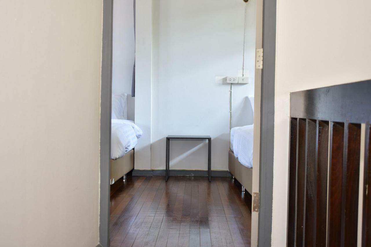 Maya Bed And Food Hostel Chiang Mai Exterior foto