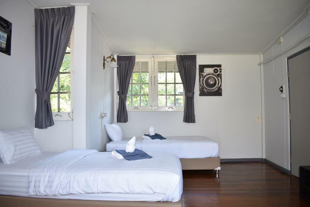 Maya Bed And Food Hostel Chiang Mai Exterior foto