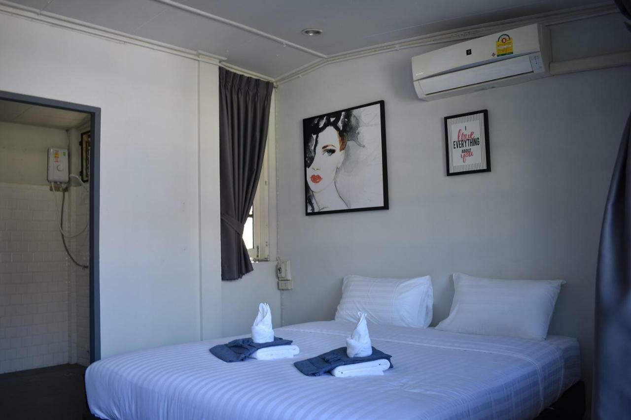 Maya Bed And Food Hostel Chiang Mai Exterior foto