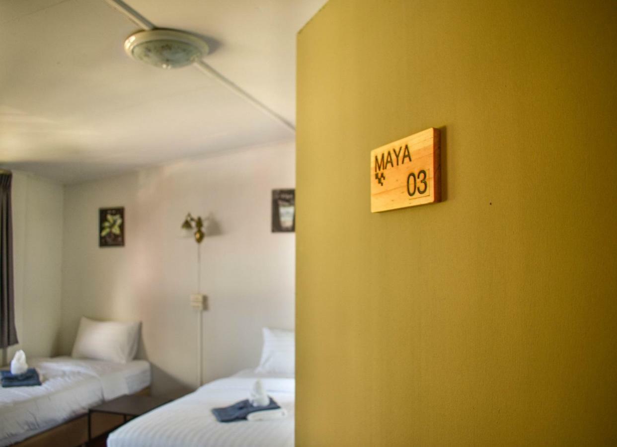 Maya Bed And Food Hostel Chiang Mai Exterior foto